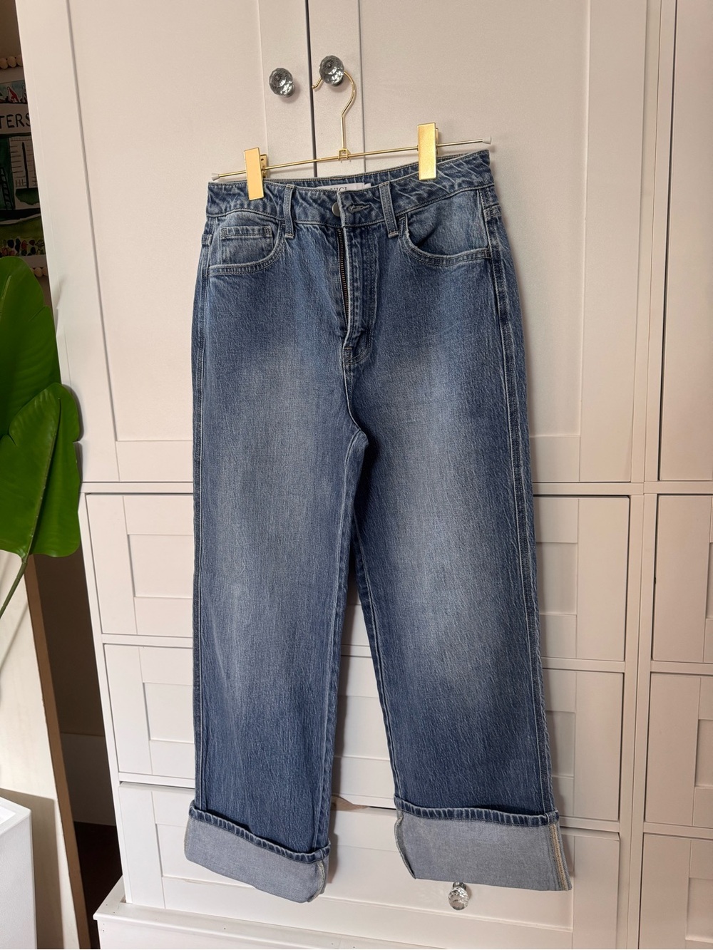 Vici Mid-Blue Cropped Straight Leg Jeans